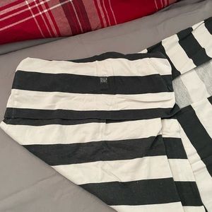 Billabong black and cream striped maxi shirt. Size medium